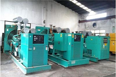 连平如何判断汽油发电机组电瓶的使用寿命？